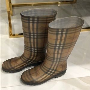 Burberry Rainboots